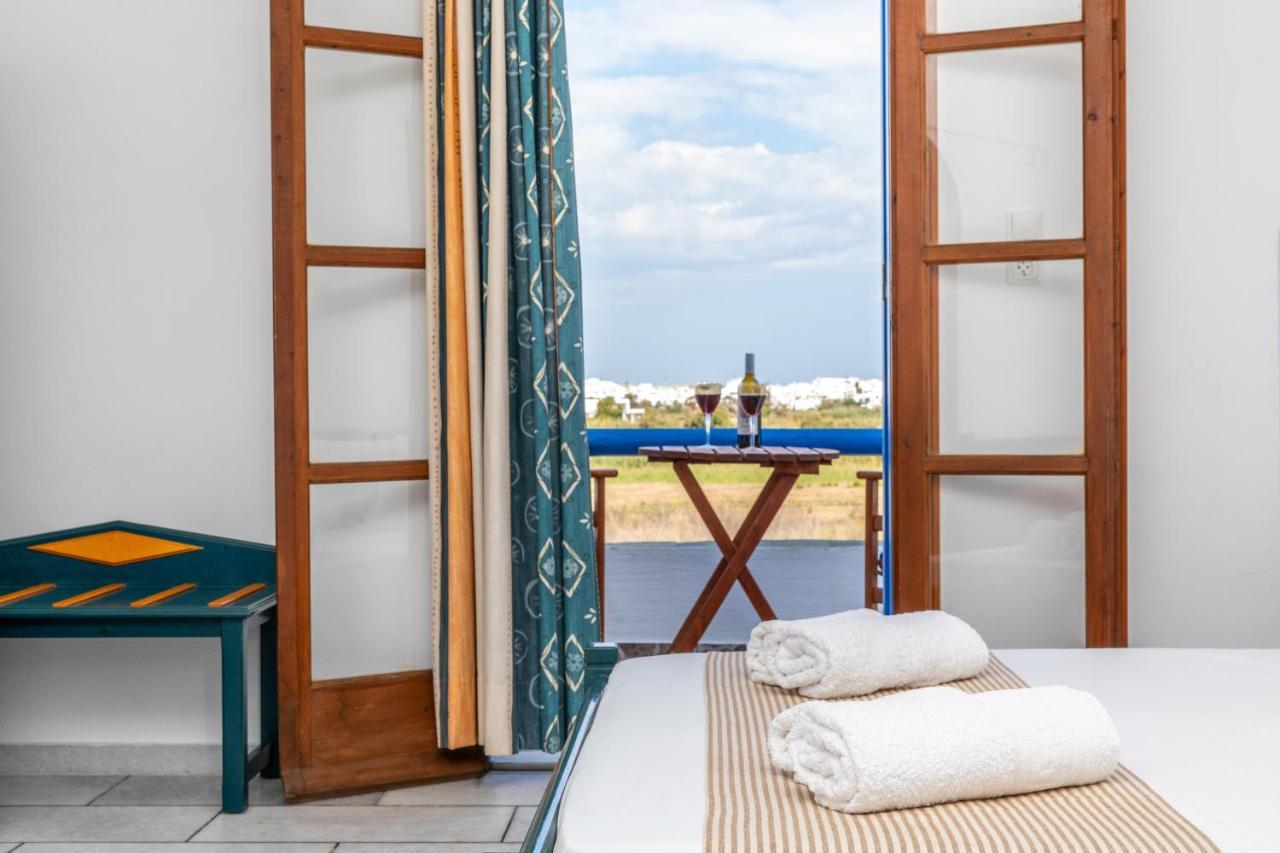 Surfer Paradise Naxos City Exterior photo