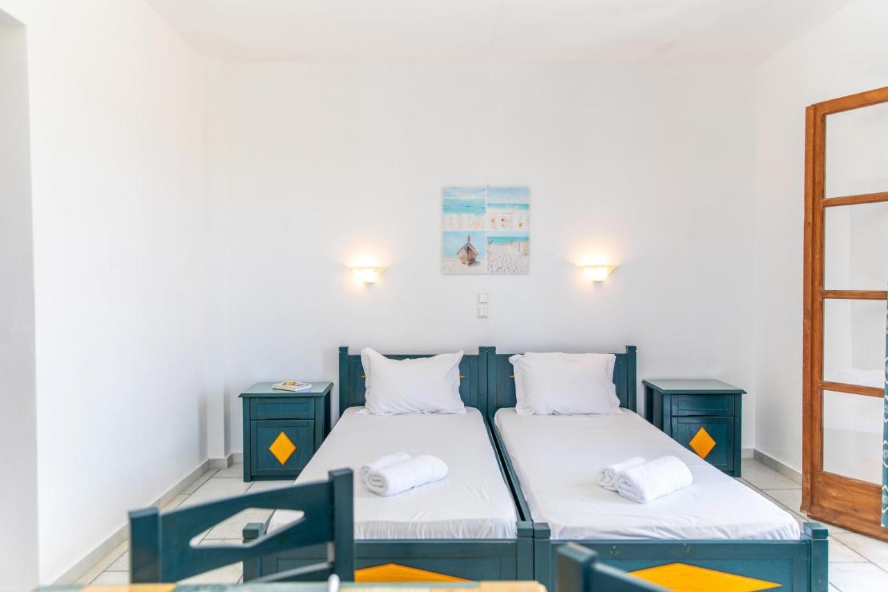 Surfer Paradise Naxos City Exterior photo