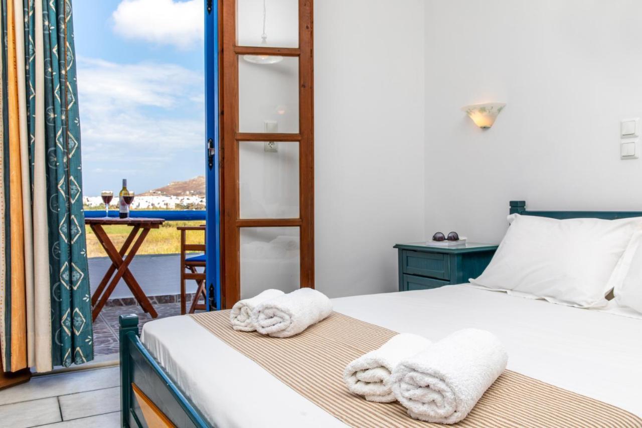 Surfer Paradise Naxos City Exterior photo